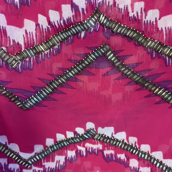 Sheer Tunic with bead accents - Picture 3 of 4